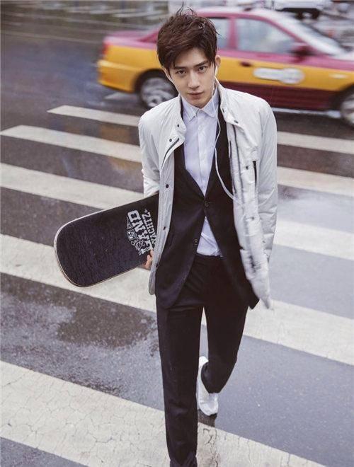 谭松韵井柏然圈内爆料,揭秘娱乐圈不为人知的幕后故事 第1张 谭松韵井柏然圈内爆料,揭秘娱乐圈不为人知的幕后故事 第1张